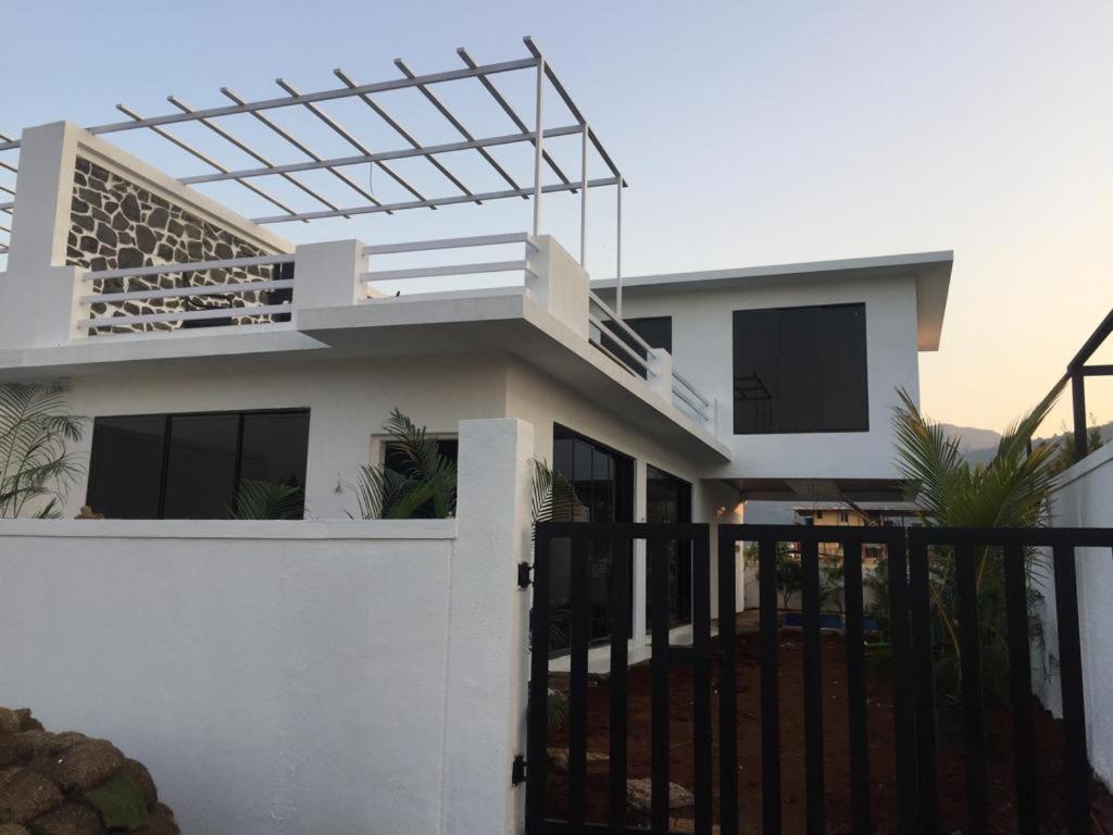 Platinum Villa 3Bhk 로나발라 외부 사진